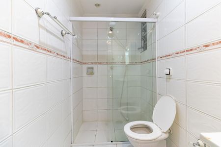 Apartamento à venda com 74m², 2 quartos e sem vaga Apartamento à venda com 74m², 2 quartos e sem vagaBanheiro