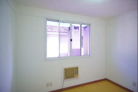 Casa de condomínio à venda com 84m², 3 quartos e 2 vagasQuarto 3