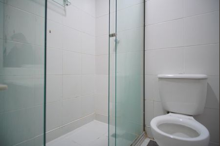 Casa de condomínio à venda com 84m², 3 quartos e 2 vagasBanheiro 