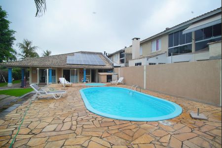 Casa de condomínio à venda com 84m², 3 quartos e 2 vagasÁrea Comum - Piscina