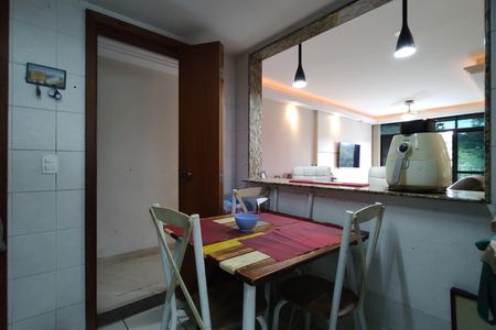 Apartamento à venda com 84m², 3 quartos e 1 vagaCozinha 