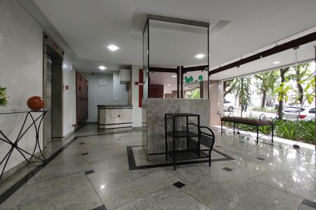 Apartamento à venda com 84m², 3 quartos e 1 vagaHall de entrada