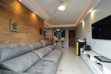 Apartamento à venda com 84m², 3 quartos e 1 vagaSala