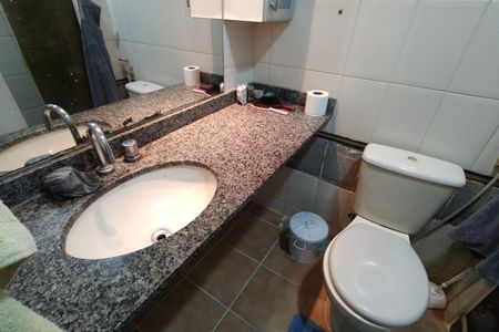 Apartamento à venda com 84m², 3 quartos e 1 vagaBanheiro Social