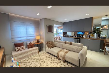 Apartamento à venda com 83m², 2 quartos e 2 vagasSala