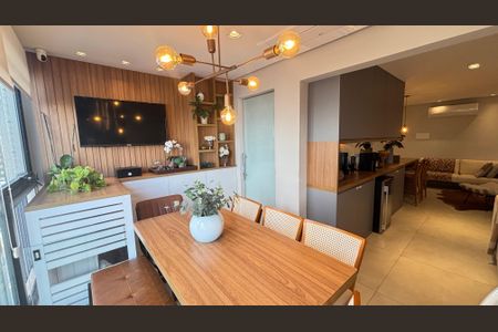 Apartamento à venda com 83m², 2 quartos e 2 vagasVaranda