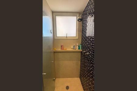 Apartamento à venda com 83m², 2 quartos e 2 vagasBanheiro Social