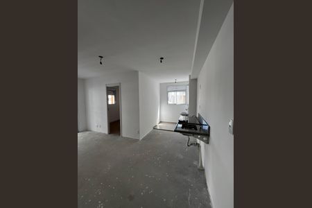 Sala e cozinha de apartamento à venda com 2 quartos, 51m² em Perdizes, São Paulo