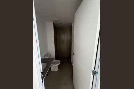 Banheiro de apartamento à venda com 2 quartos, 51m² em Perdizes, São Paulo