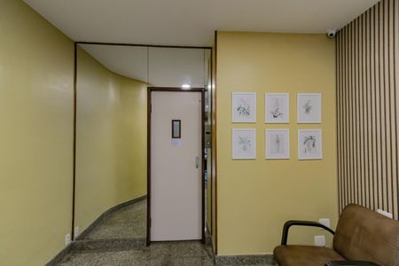 Apartamento à venda com 130m², 3 quartos e sem vagaElevador Social