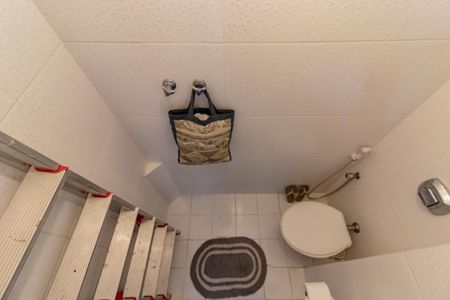 Apartamento à venda com 130m², 3 quartos e sem vagaBanheiro de Serviço