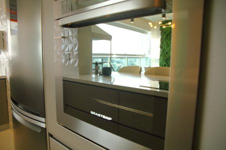 Apartamento à venda com 78m², 2 quartos e 2 vagasCozinha / Living