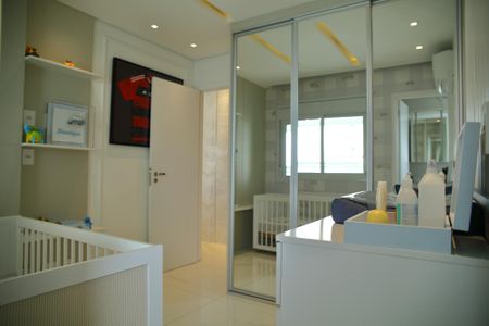 Apartamento à venda com 78m², 2 quartos e 2 vagasSuíte 2