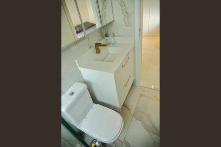 Apartamento à venda com 78m², 2 quartos e 2 vagasBanheiro Suíte 1