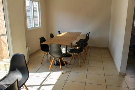 Apartamento à venda com 42m², 2 quartos e 1 vaga Apartamento à venda com 42m², 2 quartos e 1 vagaÁrea comum