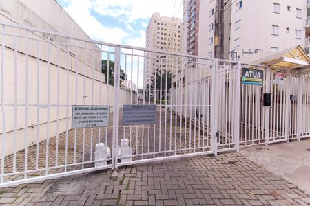 Apartamento para alugar com 44m², 2 quartos e sem vaga Apartamento para alugar com 44m², 2 quartos e sem vagaFachada