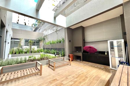 Studio para alugar com 26m², 1 quarto e sem vaga Studio para alugar com 26m², 1 quarto e sem vagaÁrea comum - Churrasqueira