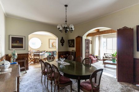 Casa à venda com 600m², 5 quartos e 5 vagasSala de Jantar