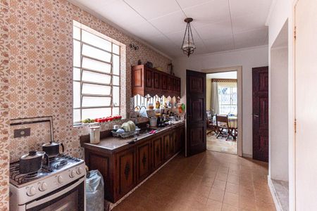 Casa à venda com 600m², 5 quartos e 5 vagasCozinha 2