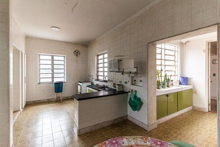 Casa à venda com 600m², 5 quartos e 5 vagasCozinha 1