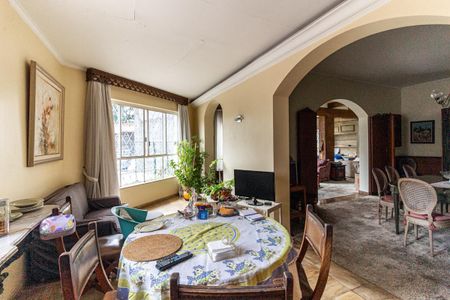 Casa à venda com 600m², 5 quartos e 5 vagasSala 3
