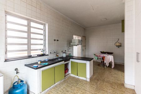 Casa à venda com 600m², 5 quartos e 5 vagasCozinha 1