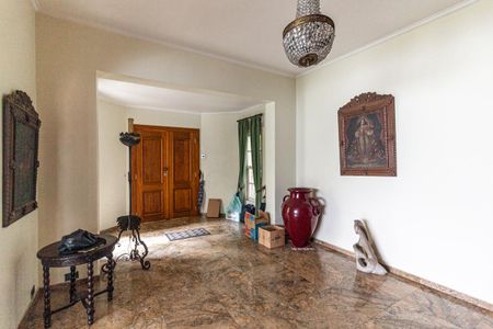 Casa à venda com 600m², 5 quartos e 5 vagasSaleta