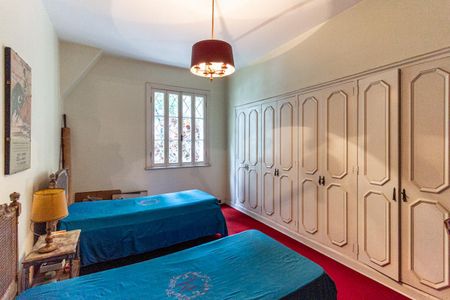 Casa à venda com 600m², 5 quartos e 5 vagasQuarto 1