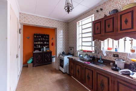 Casa à venda com 600m², 5 quartos e 5 vagasCozinha 2