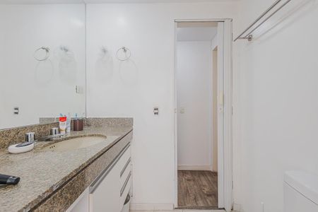 Apartamento à venda com 30m², 1 quarto e 1 vagaBanheiro