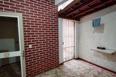 Casa à venda com 150m², 3 quartos e 2 vagasÁrea de Serviço