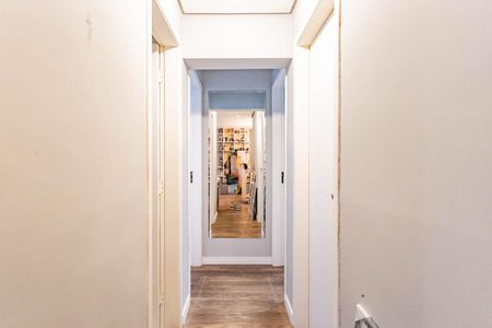 Apartamento à venda com 70m², 3 quartos e 2 vagasCorredor