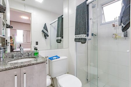 Apartamento à venda com 70m², 3 quartos e 2 vagasBanheiro da Suíte