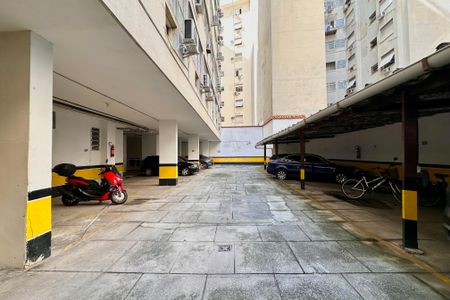 Apartamento à venda com 120m², 2 quartos e sem vagaGaragem