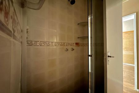 Apartamento à venda com 120m², 2 quartos e sem vagaBanheiro