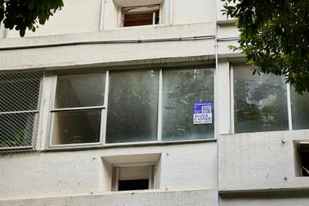 Apartamento à venda com 120m², 2 quartos e sem vagaPlaquinha instalada