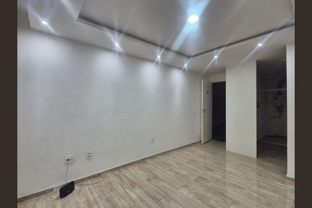 Apartamento à venda com 43m², 2 quartos e 1 vagaSala