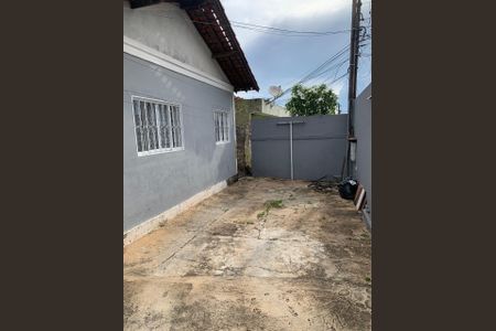 Casa à venda com 134m², 3 quartos e 2 vagasFoto 02