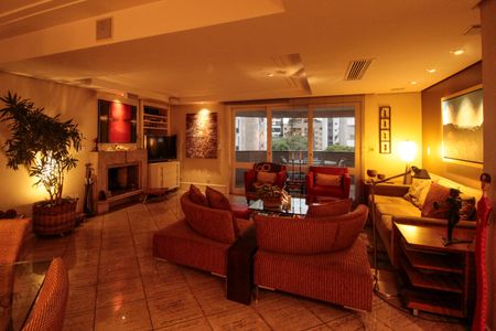 Apartamento à venda com 186m², 3 quartos e 5 vagasSala