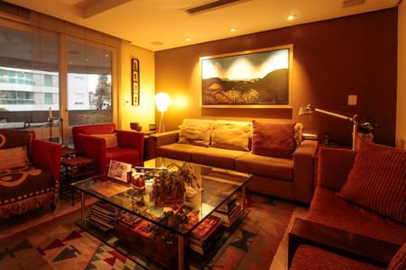 Apartamento à venda com 186m², 3 quartos e 5 vagasSala