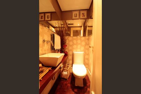 Apartamento à venda com 186m², 3 quartos e 5 vagasLavabo