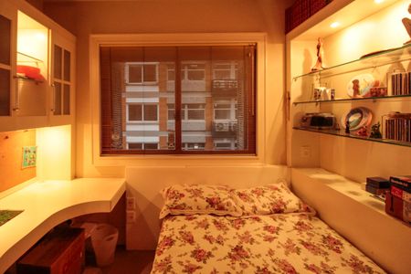 Apartamento à venda com 186m², 3 quartos e 5 vagasSuíte 2