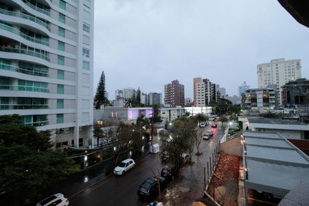 Apartamento à venda com 186m², 3 quartos e 5 vagasVista da Sacada