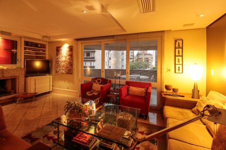 Apartamento à venda com 186m², 3 quartos e 5 vagasSala