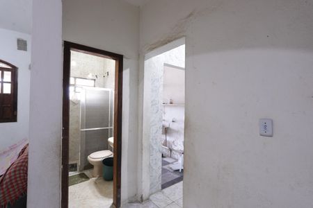 Casa à venda com 252m², 3 quartos e 2 vagasBanheiro Corredor