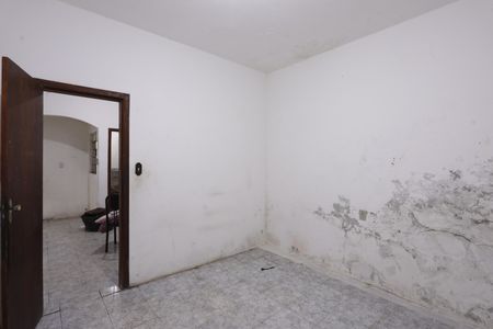 Casa à venda com 252m², 3 quartos e 2 vagasQuarto 2