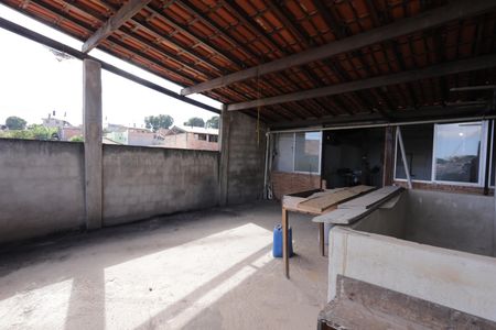 Casa à venda com 252m², 3 quartos e 2 vagasEspaço Superior