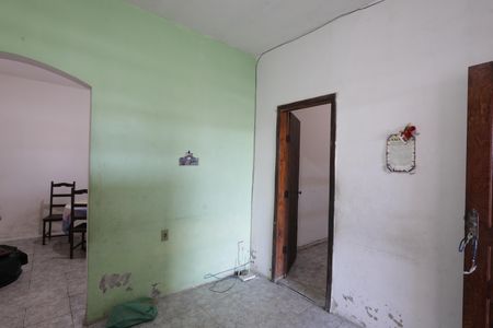 Casa à venda com 252m², 3 quartos e 2 vagasSala