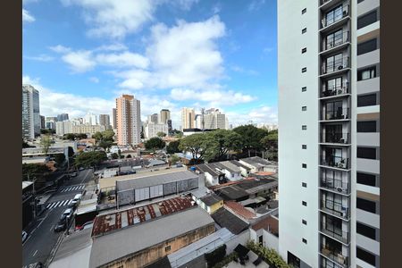 Apartamento à venda com 27m², 1 quarto e sem vaga Apartamento à venda com 27m², 1 quarto e sem vagaVista