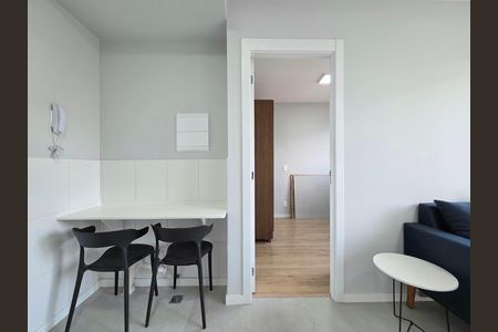 Apartamento à venda com 27m², 1 quarto e sem vaga Apartamento à venda com 27m², 1 quarto e sem vagaSala/Cozinha